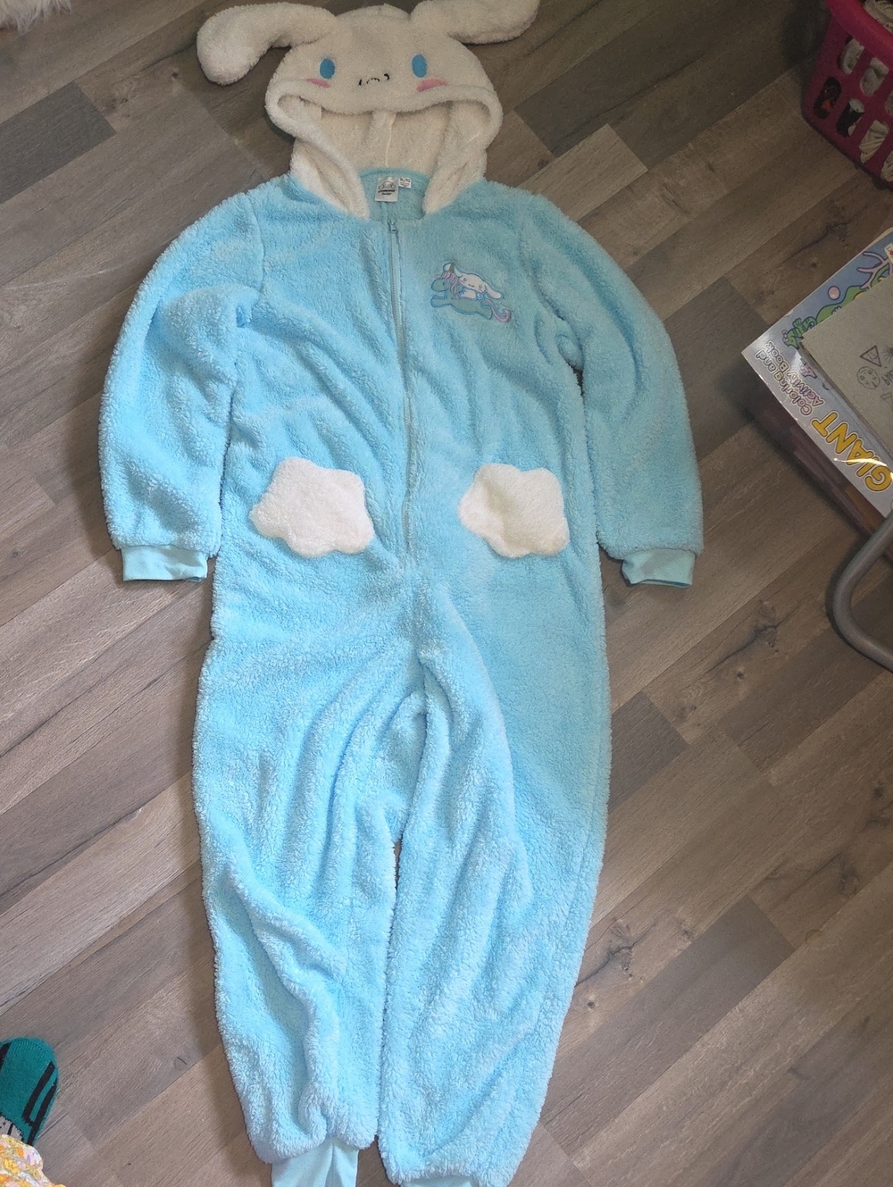 LAST CHANCE NWOT Sanrio Cinnamoroll Plush Light Blue Sherpa Zip Onesie